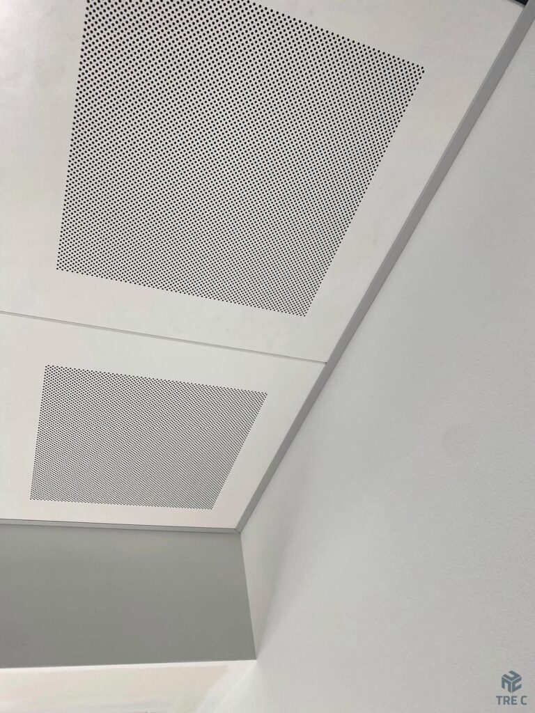 Controsoffitto metallico CLIP-IN TRE C